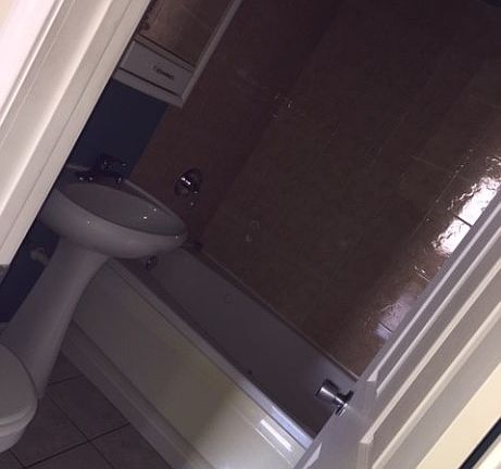 4th image of 7554 S Essex Ave APT 2B