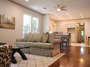 816 N Winnetka Ave, Dallas, TX 75208