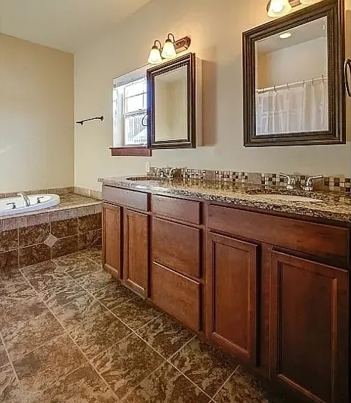 46 Tree Line Ln — Photo 11