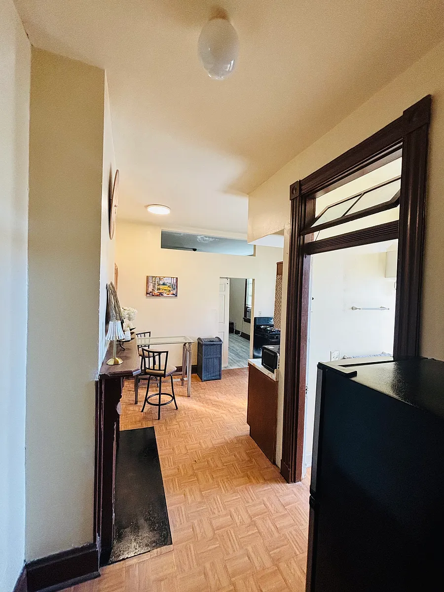 Building Photo - 2899 Marshall Ave #1