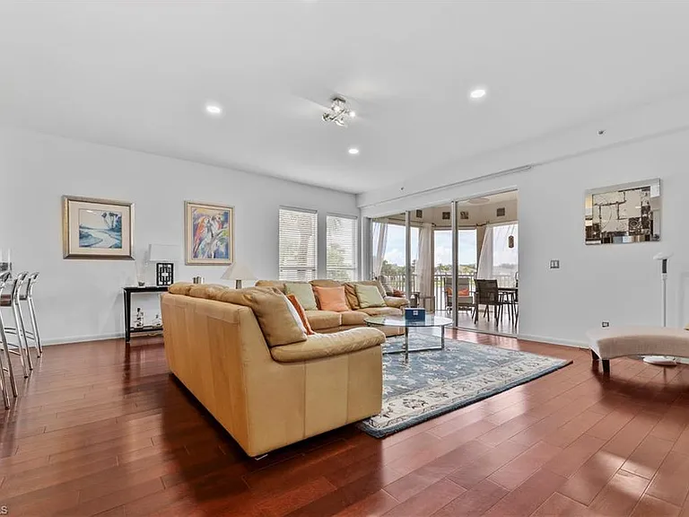 1845 Les Chateaux Blvd #202 — Photo 17
