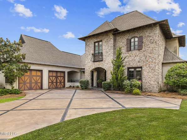 504 Jasper Cir, Flowood, MS 39232