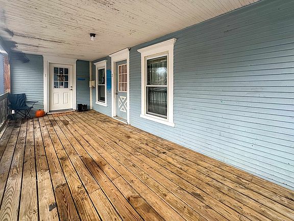 4th image of 54 Bismark Street