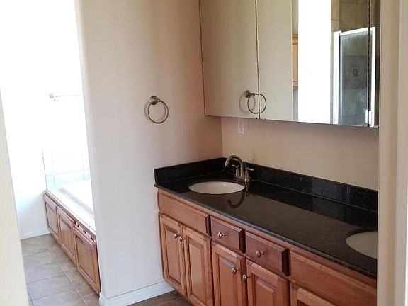 2nd image of 5303 Deerfield Ave