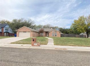 1111 Hawk Trl, Copperas Cove, TX 76522