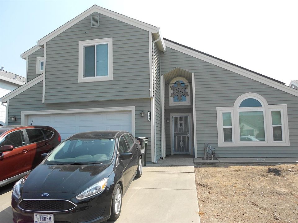 1st image of 8572 Vintage Park Dr