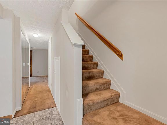 2nd image of 1503 Lodge Pole Ct