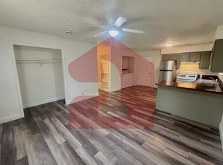 Creekside Apartments - 407 B, Springdale, AR 72764