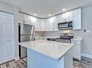 8118 International Dr #C-93, Crown Pt, IN 46307