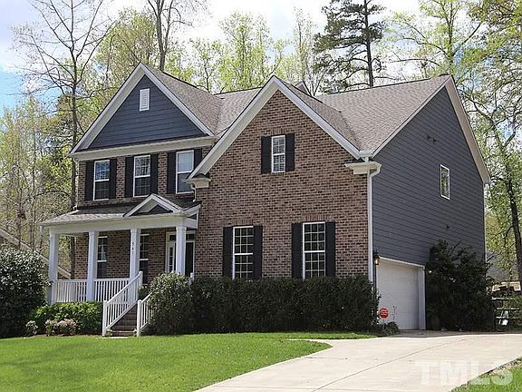 2nd image of 561 E Hatterleigh Ave