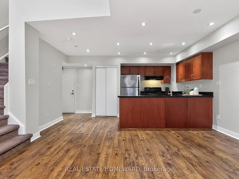21 Earl St #115 — Photo 6