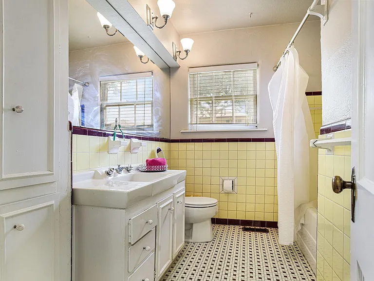 4301 Emerson Ave — Photo 14