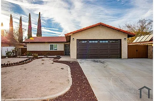 43629 Rembrandt St Photo 1