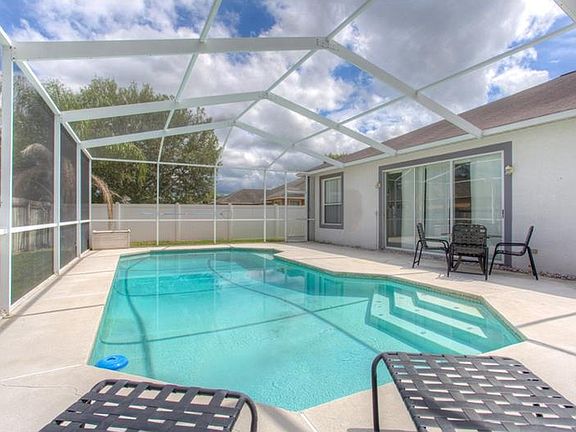 2nd image of 5408 Chenault Pl