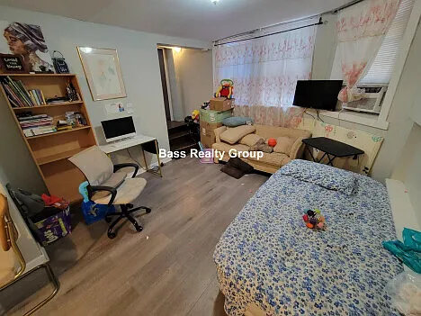 1 bed, 1.0 bath, $1,275 — Photo 3