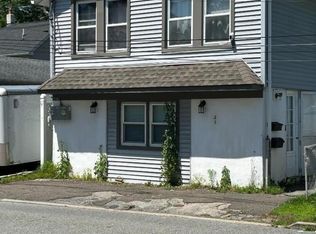 19/21 Maple Ave, Bloomingdale, NJ 07403