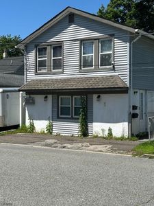 19-21 Maple Avenue, Bloomingdale, NJ, 07403