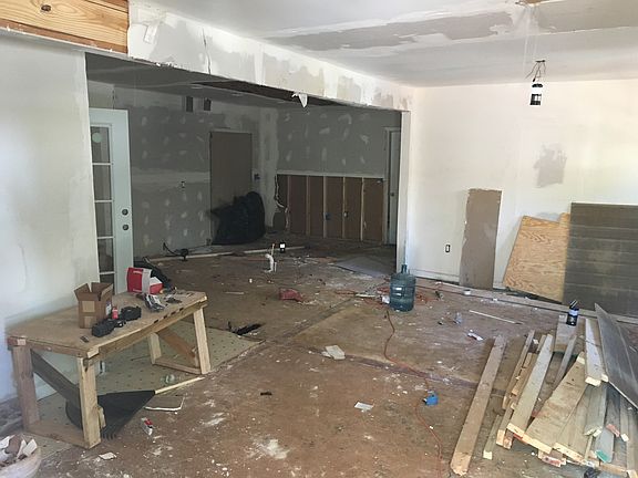 5th image of 3440 Glenwood Rd