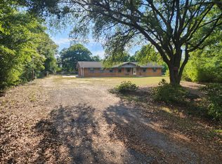 3945 Painter Branch Rd, Crestview, FL 32539