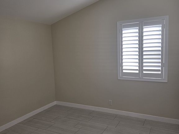 5th image of 7081 Stahov Ave