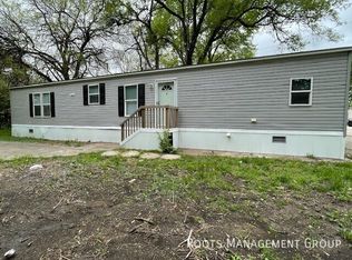 4842 S Topeka Blvd #21, Topeka, KS 66609