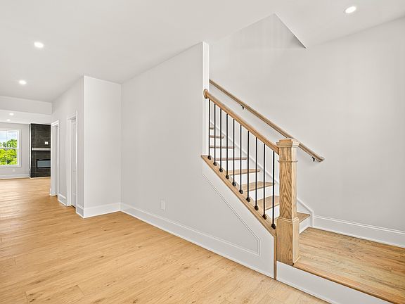4th image of 448 Tomlinson Pointe Dr Lot 176