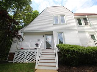 1520 Old Lyme Ln, Midlothian, VA 23114