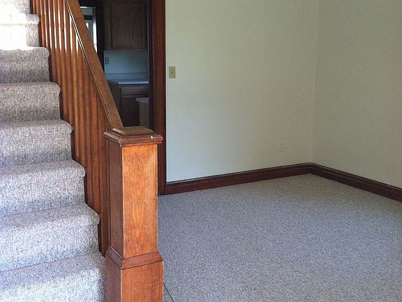 2nd image of 2426 Reservoir St