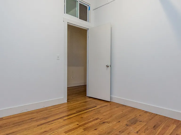 175 Stockholm St #212 — Photo 14
