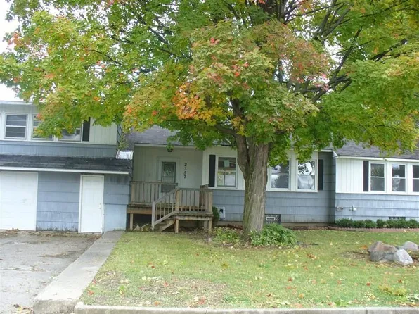 2357 Southampton Ave, Flint, MI 48507
