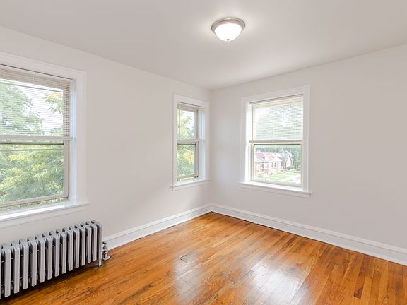 4th image of 1735 W 91st St #Af1735-3