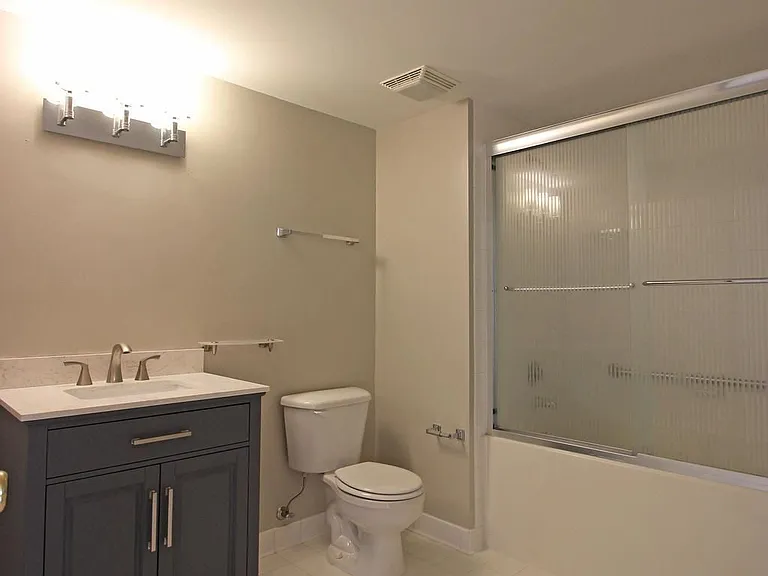 3835 9th St #308W — Photo 11