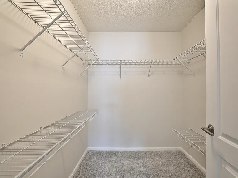 763 Hidden Springs Dr — Photo 26