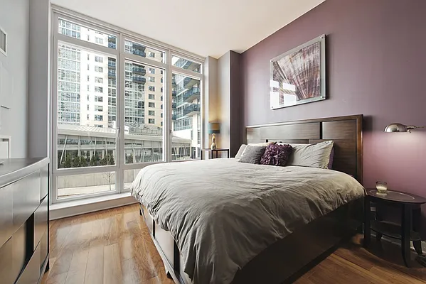 Rented by Compass | media 32
