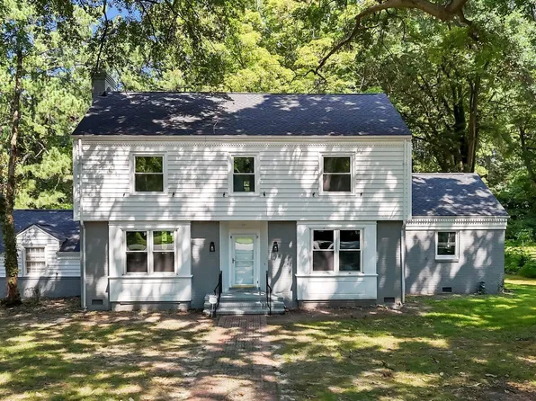920 Hargrove St, Henderson, NC 27536