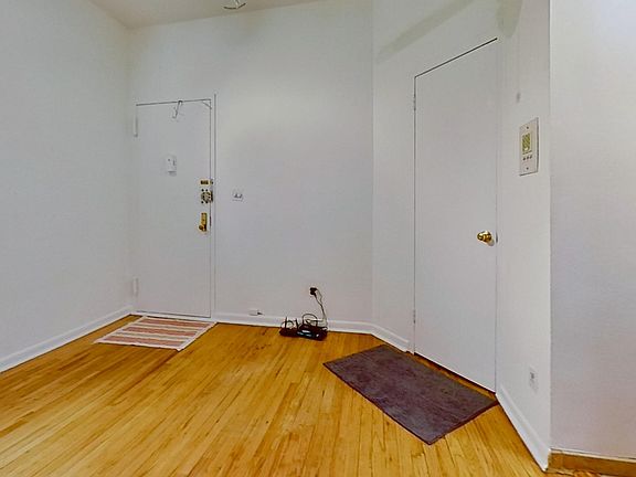 5th image of 2790 Broadway APT 6B