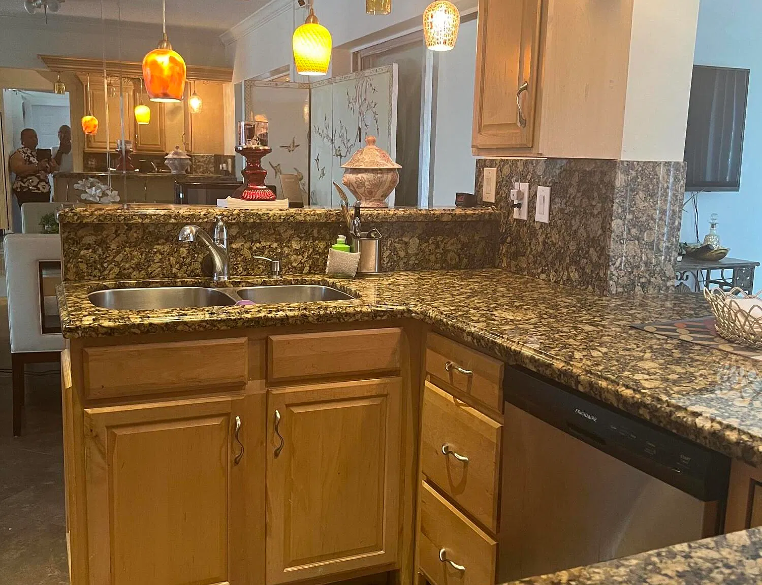 2 bed, 2.0 bath, 1082 sqft, $2,500 — Photo 4