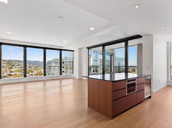 Residences at 11W | 1140 SW Washington St, Portland, OR