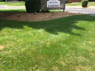 48 King Arthur Blvd, Westerville, OH 43081