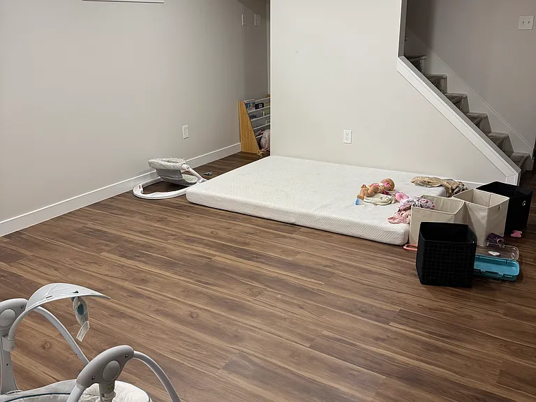 3472 Gramercy Ave — Photo 13