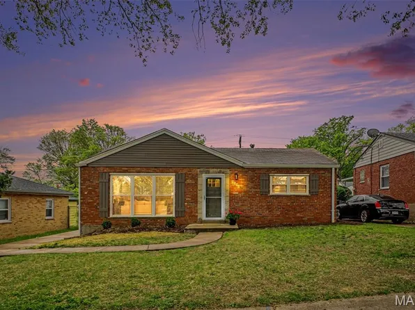 8034 Appleton Dr, Saint Louis, MO 63130