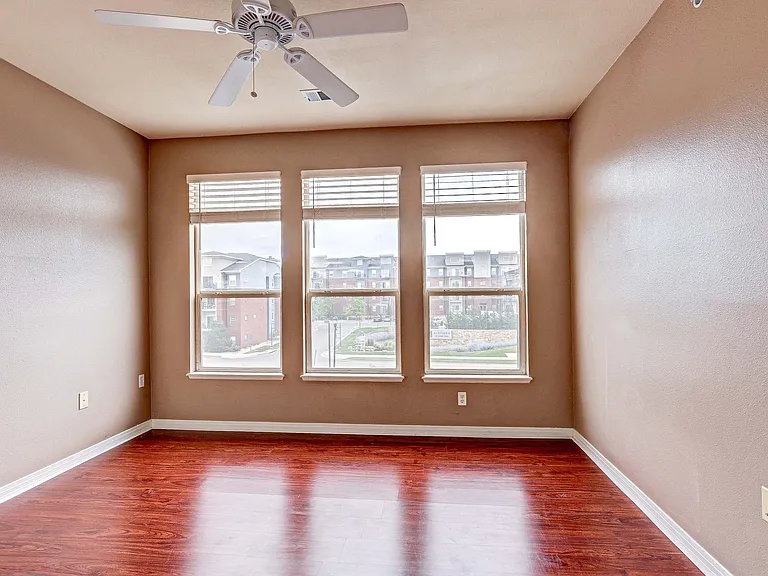 10184 Park Meadows Dr #1317 — Photo 6