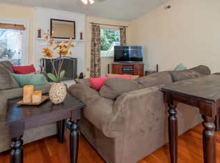 9118 Landsburg Ln, Charlotte, NC 28210