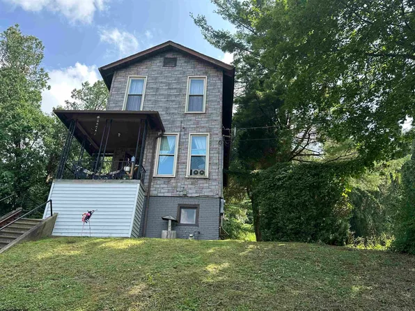 461 Hornor Ave, Clarksburg, WV 26301