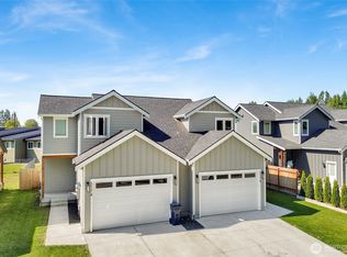 517 Colton Ln, Everson, WA 98247