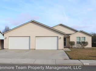 4811 Cleveland Ln, Pasco, WA 99301