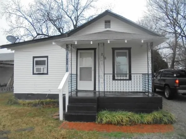 218 N Carr St, Tonkawa, OK 74653