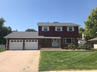 3606 11th Ave, Kearney, NE 68845
