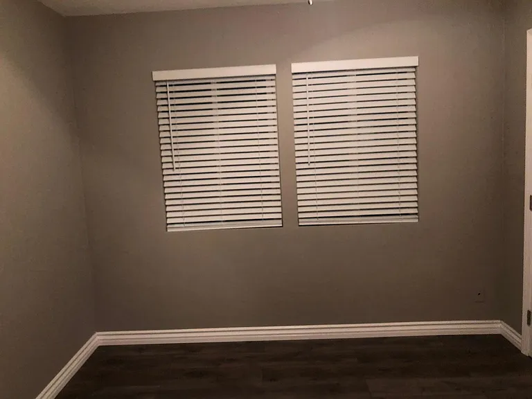 3609 Ocean View Blvd — Photo 2