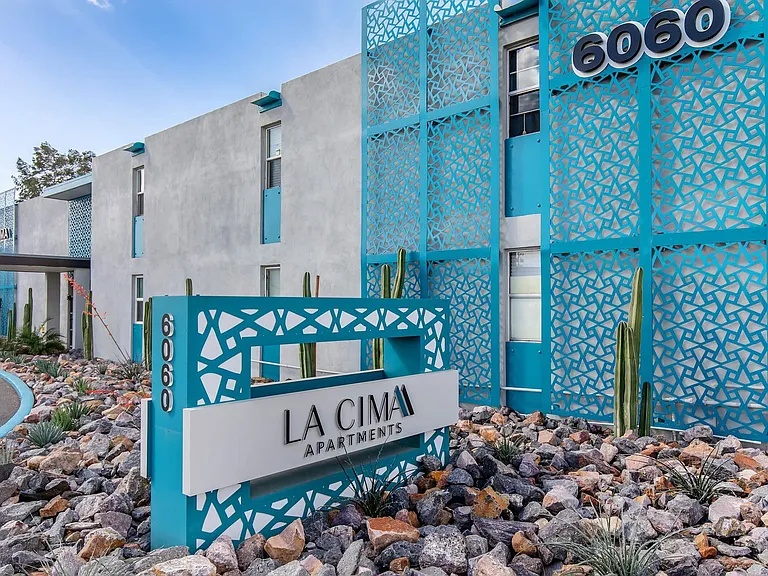 La Cima Apartments — Photo 8